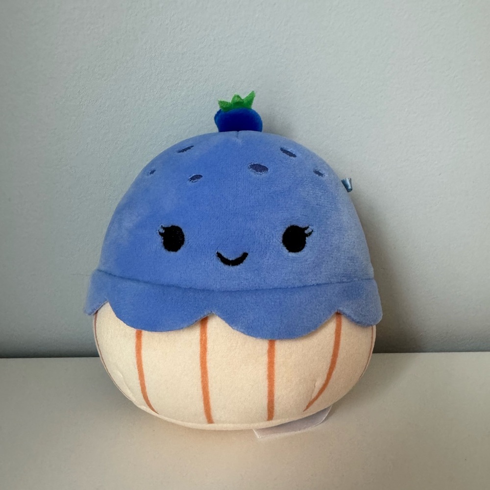Squishmallows Jova Blueberry Muffin Plush